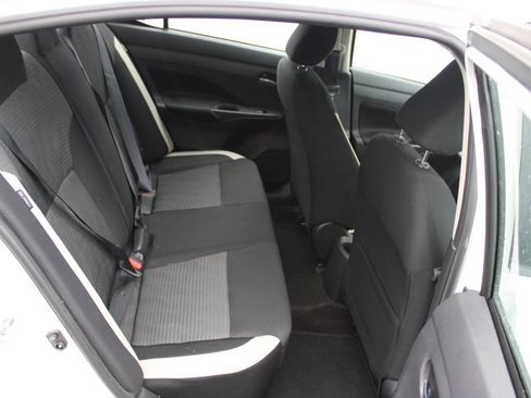 Used 2022 Nissan Versa SV w/ Trunk Package image 26