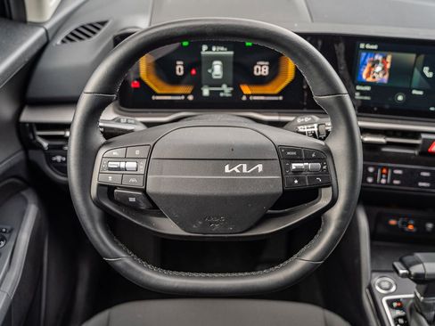 Used 2026 Kia Sportage LX w/ LX Convenience Package image 22