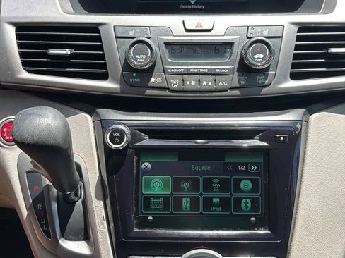 Used 2016 Honda Odyssey EX-L image 54