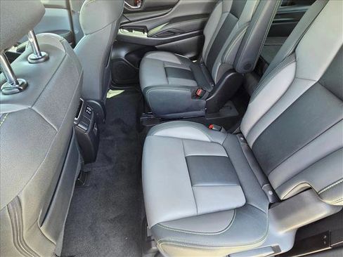 Used 2025 Subaru Ascent Onyx Edition w/ Popular Package #2 AWD/4WD image 18