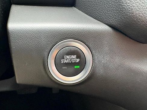 Used 2021 GMC Terrain SLT w/ Infotainment Package II image 23