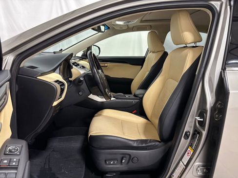 Used 2015 Lexus NX 300h FWD image 12