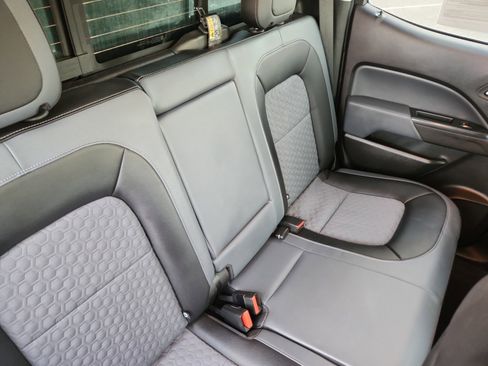 Used 2017 Chevrolet Colorado Z71 image 19