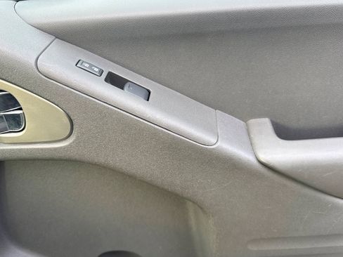 Used 2017 Nissan Frontier SV w/ SV Value Truck Package image 20