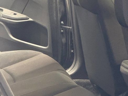 Used 2017 Honda Civic EX image 16