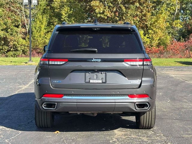 Used 2024 Jeep Grand Cherokee Overland w/ Advanced Protech Group III AWD/4WD image 37