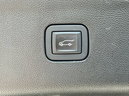 Used 2019 Buick Enclave Essence w/ Trailering Package, 5000 lbs. FWD image 20