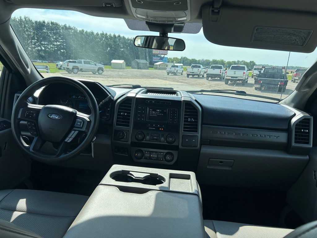 Used 2020 Ford F250 XL w/ Power Equipment Group AWD/4WD image 19