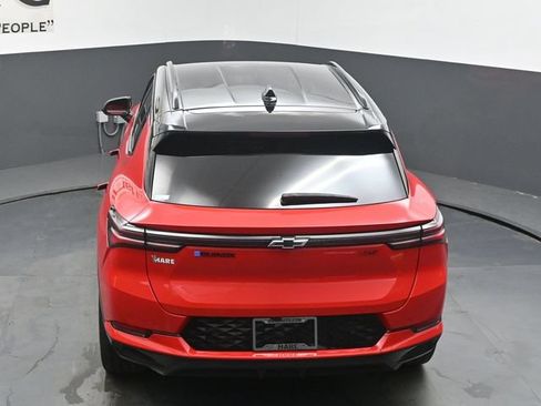 Used 2024 Chevrolet Equinox EV RS FWD image 56