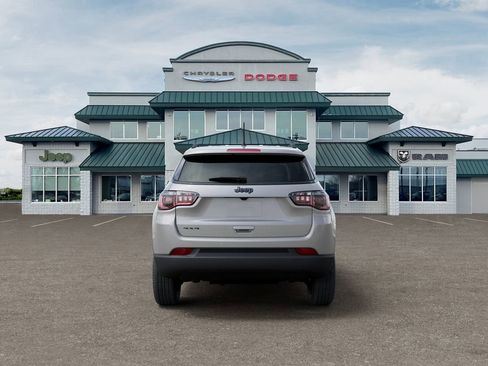 New 2026 Jeep Compass Latitude w/ Quick Order Package 29K image 9