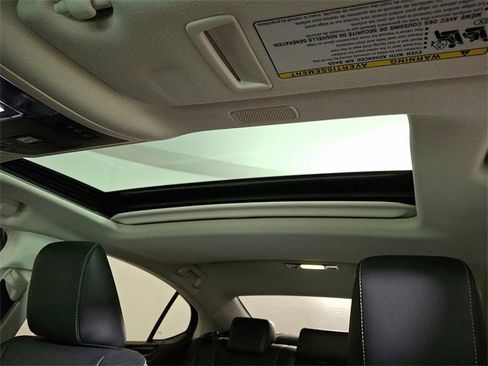 Used 2022 Lexus ES 350 w/ Premium Package image 17