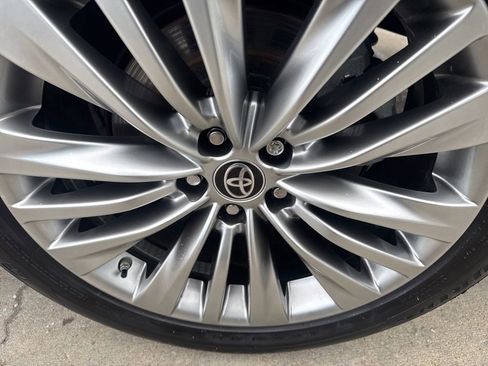 Used 2025 Toyota Highlander Platinum image 58