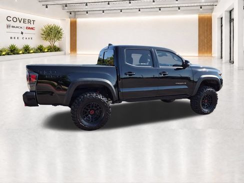 Used 2023 Toyota Tacoma TRD Pro AWD/4WD image 15