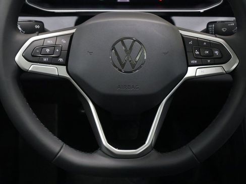 New 2025 Volkswagen Jetta SE image 17