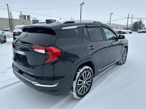 Used 2022 GMC Terrain Denali image 5