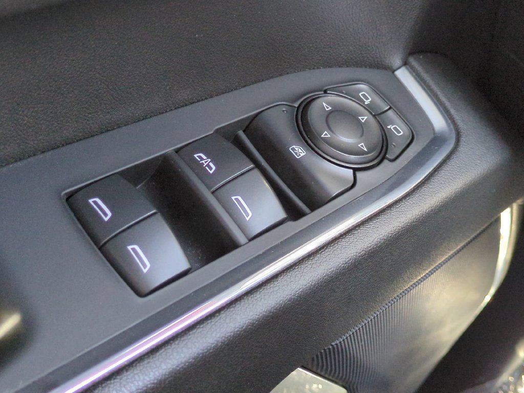 Used 2023 Chevrolet Silverado 1500 LT AWD/4WD image 22