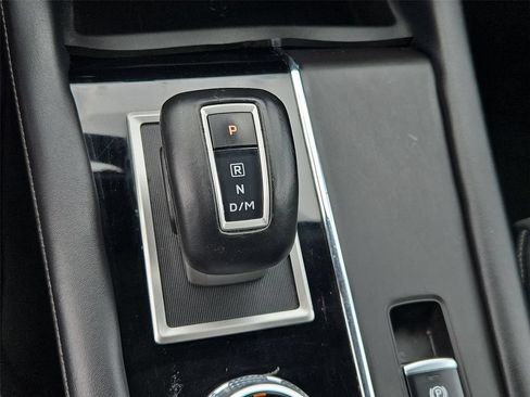 Used 2022 Mitsubishi Outlander SE FWD image 8
