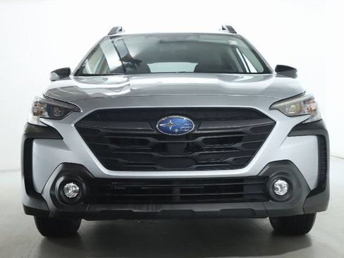 Certified 2024 Subaru Outback Premium AWD/4WD image 5