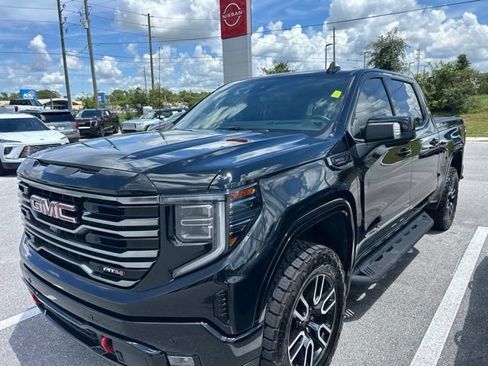 Certified 2025 GMC Sierra 1500 AT4 w/ AT4 Premium Package AWD/4WD image 2