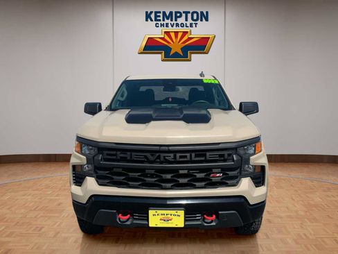 Used 2022 Chevrolet Silverado 1500 Custom Trail Boss AWD/4WD image 1