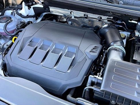 Used 2025 Audi Q3 2.0T Premium Plus w/ Premium Plus Package image 34