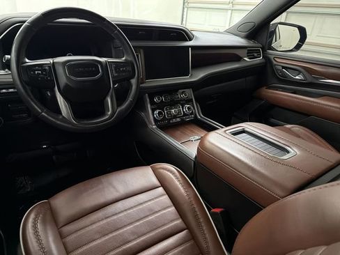 Used 2024 GMC Yukon Denali Ultimate image 21