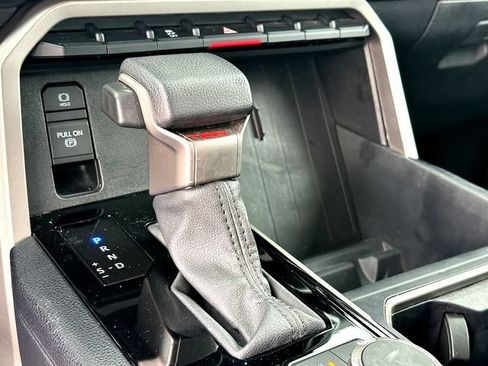 Used 2024 Toyota Tundra SR5 AWD/4WD image 17