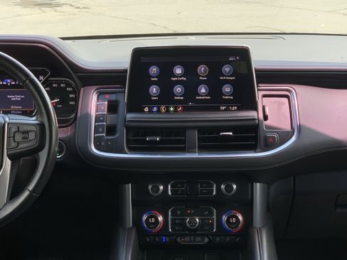 Used 2021 GMC Yukon XL SLT AWD/4WD image 31