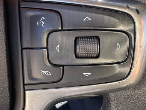 Used 2021 Chevrolet Silverado 3500 LT AWD/4WD image 50
