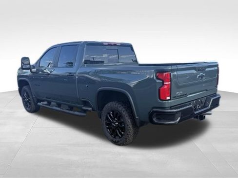 Used 2026 Chevrolet Silverado 3500 LT w/ Trail Boss Package AWD/4WD image 5