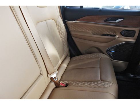 Used 2022 Jeep Grand Cherokee Summit image 15