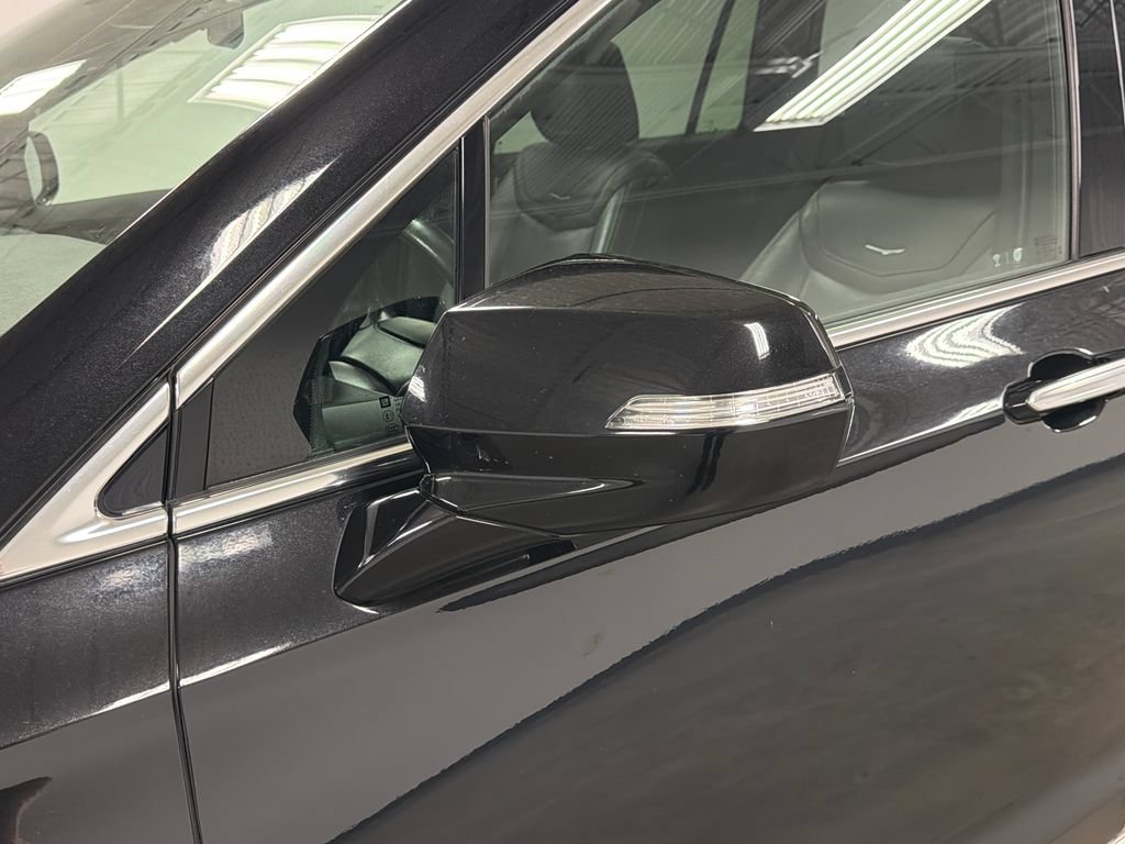 Used 2023 Cadillac XT6 Premium Luxury FWD image 12