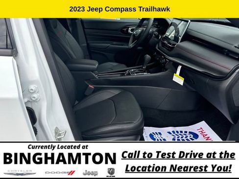 Used 2023 Jeep Compass Trailhawk w/ Trailhawk Elite Group AWD/4WD image 14