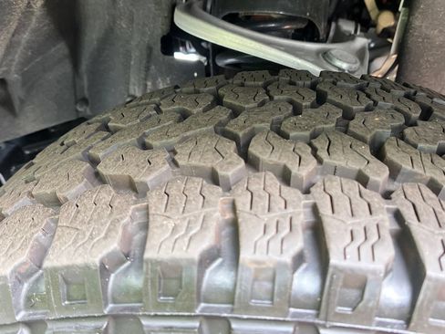 Used 2025 Ford Bronco Badlands w/ Sasquatch Package AWD/4WD image 25