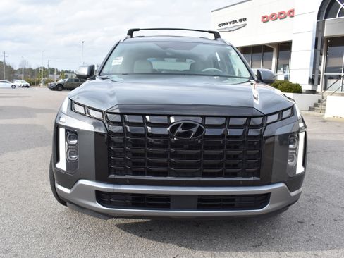 Used 2023 Hyundai Palisade Limited image 4