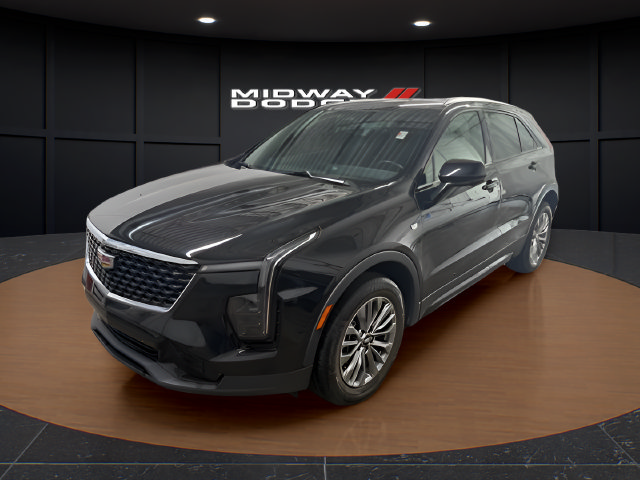 Used 2025 Cadillac XT4 Premium Luxury FWD image 2