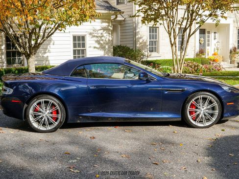 Used 2015 Aston Martin DB9 Volante image 16