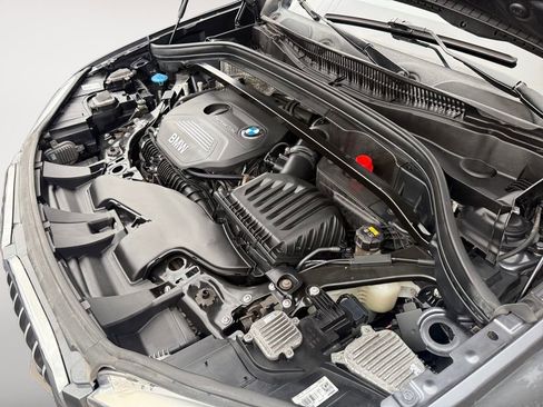 Used 2017 BMW X1 xDrive28i AWD/4WD image 28