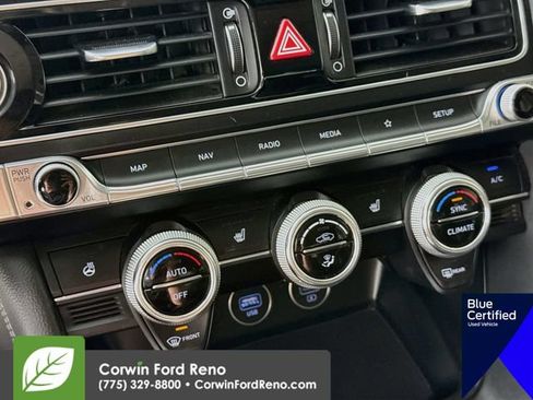 Used 2022 Genesis G70 2.0T AWD/4WD image 20
