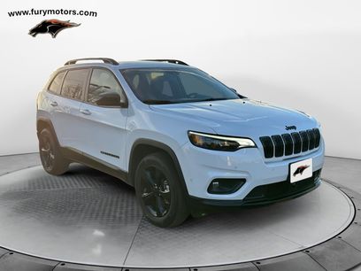 Used 2023 Jeep Cherokee Altitude Lux