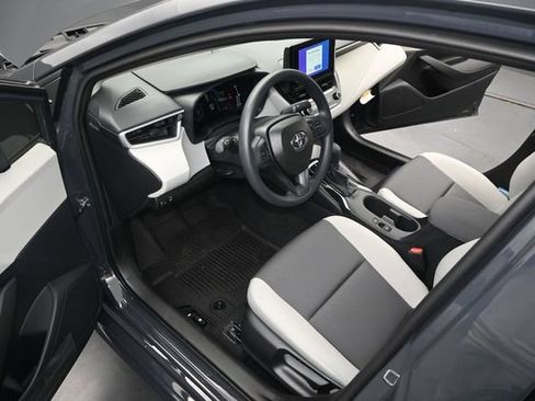 New 2026 Toyota Corolla LE FWD image 4