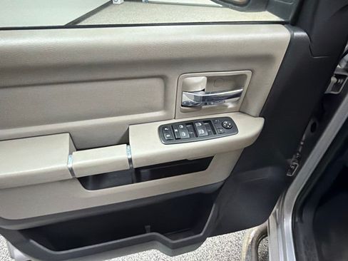 Used 2012 RAM 1500 Big Horn w/ Luxury Group AWD/4WD image 13