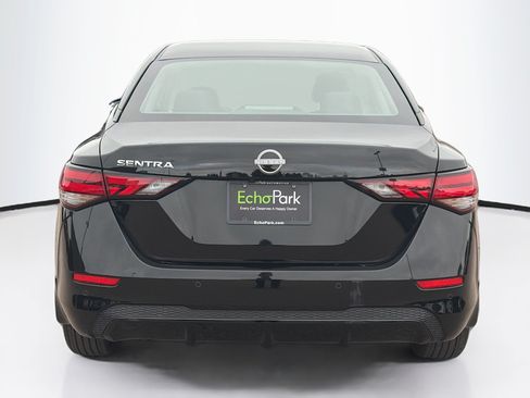 Used 2025 Nissan Sentra S FWD image 7