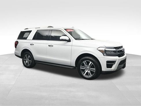 Used 2024 Ford Expedition Limited AWD/4WD image 7