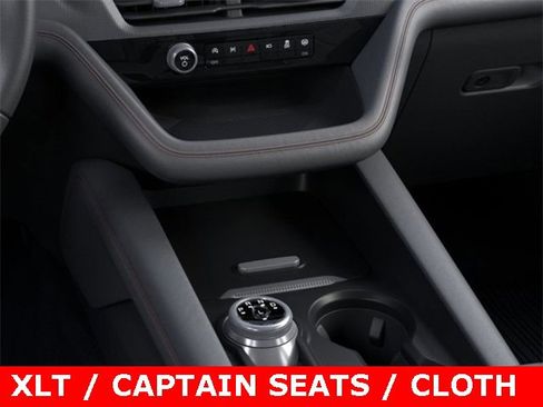 New 2025 Ford Explorer Active image 41