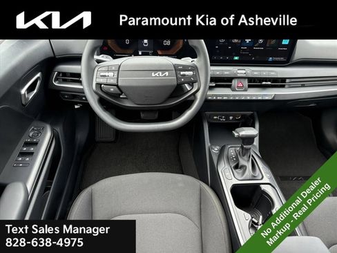 New 2026 Kia K4 FWD image 21