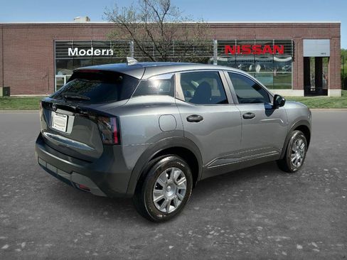 Certified 2025 Nissan Kicks S FWD image 4