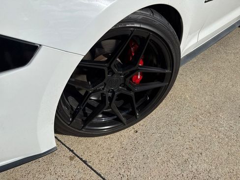 Used 2018 Ford Mustang GT w/ Equipment Group 301A RWD image 15