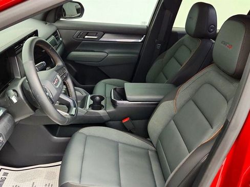 Used 2026 GMC Terrain AT4 w/ Convenience Package III AWD/4WD image 18