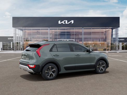 New 2026 Kia Niro EX FWD image 6